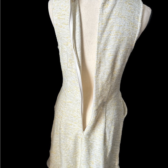 Loft Size 4 - Picture 6 of 14